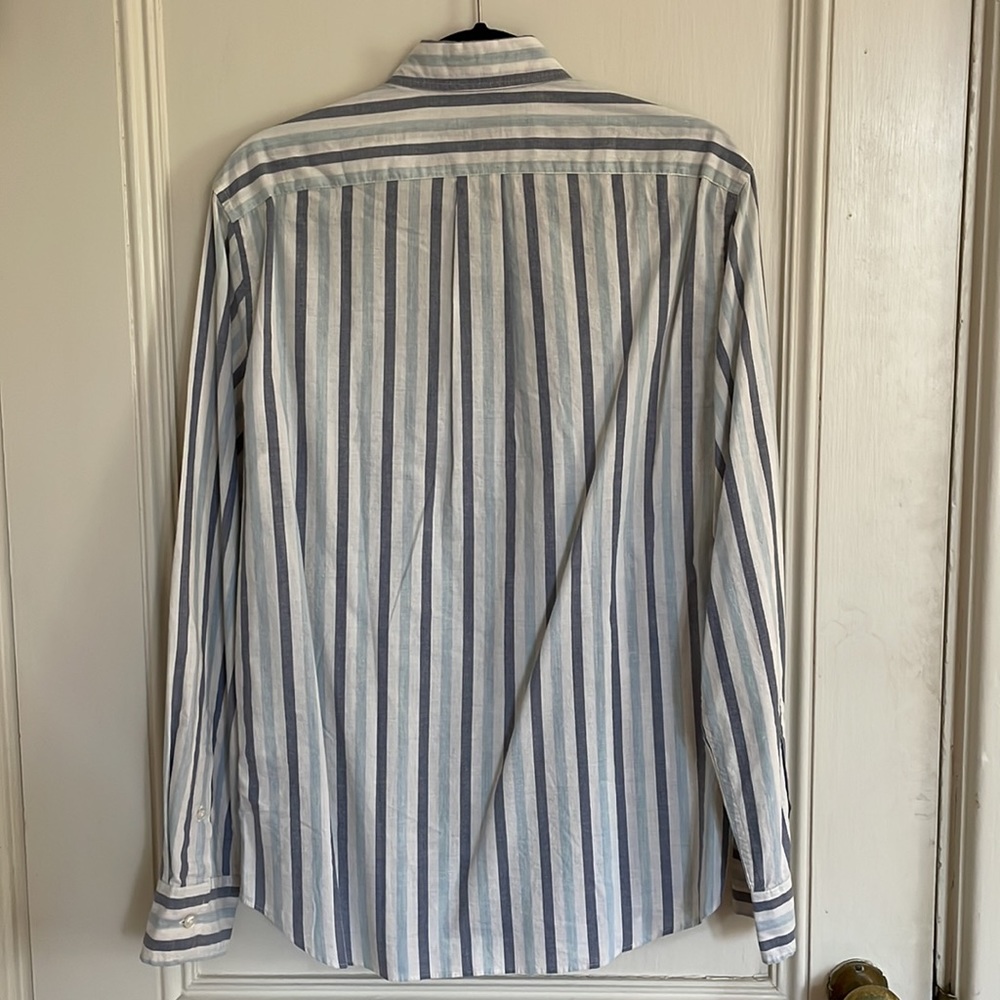 Medium Slim Fit J. Crew stretch Secret Wash Button Down - Picture 2 of 3